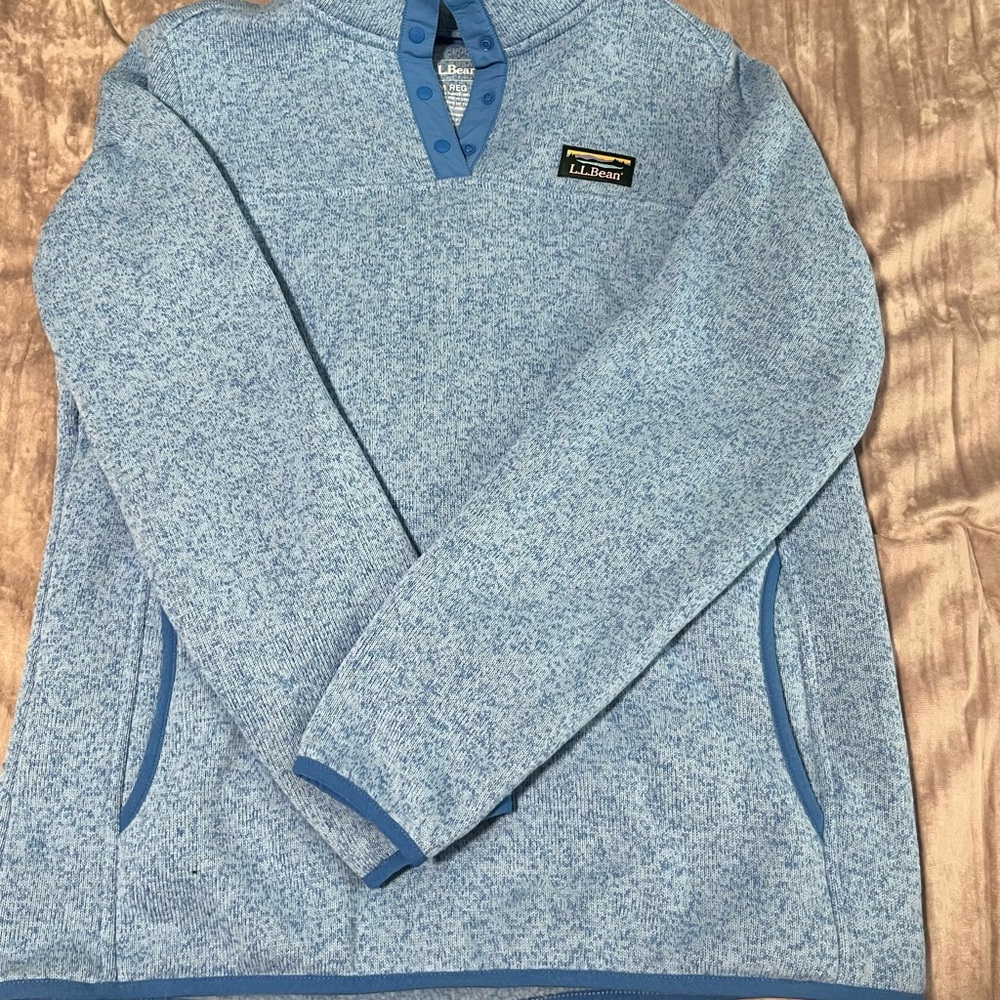 L.L. Bean Heathered Blue Knit Pullover